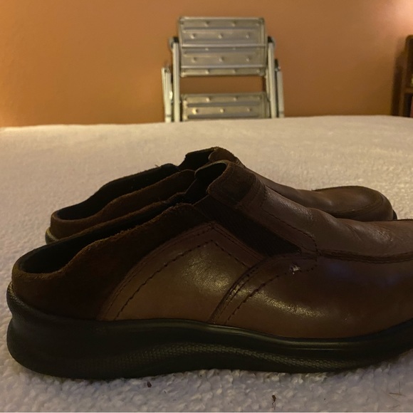 SAS Slide - Picture 2 of 4